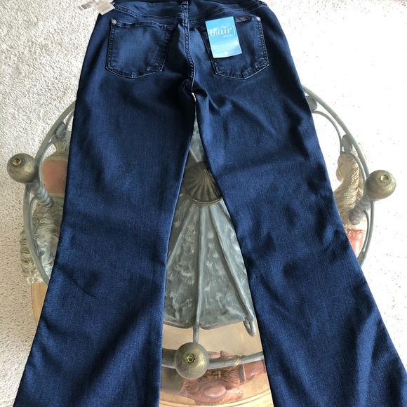 Women’s 7 For All Mankind Maternity Jeans NWT - Picture 5 of 10